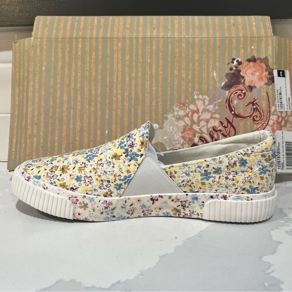 VERY G Roxanne Floral Canvas Slip On Sneaker Shoes Women’s SZ 9 Med BNWB - Picture 6 of 10